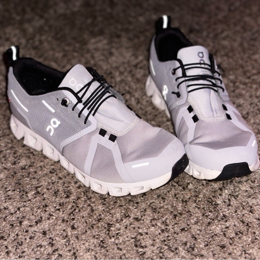 On Running Gray and Black Sneakers with Mesh Upper